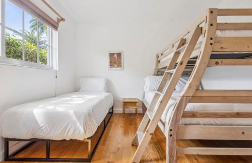 Tranquil Heirloom Hideaway Pool in South Miami - Foto 42