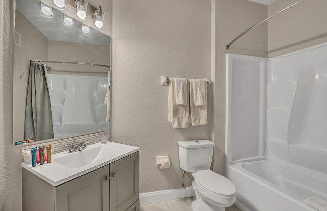 Luxurious Condo Near Disneyfree Waterpark Access - Foto 27