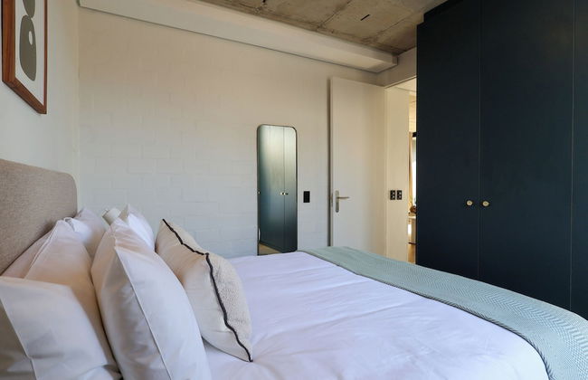 THREE43 on B - Fluent Serviced Apartments - Foto 24