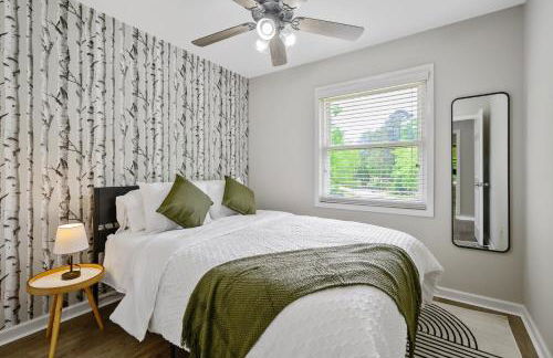 NEW Renovated 4BR Games Big Backyard Deck - Foto 4