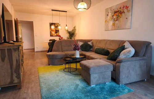 Stylish Old Town Apartment with Free Parking and a Balcony near the Cathedral - Foto 10