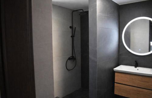 The Well, Stavros - Foto 28