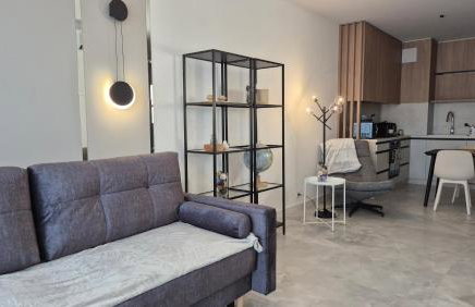 Towarowa Flowers Apartment, free parking, air-conditioning, self check-in 24h - Photo 12