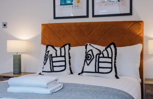 Free Parking, Liverpool City Escape, Sleeps 6 - Photo 21