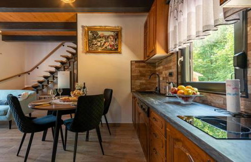 Lovely Home In Lipovlje - Photo 3