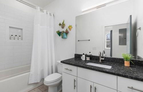 TWO Adjacent Homes in 12 South and Belmont area Sleeps 20 People - Foto 21