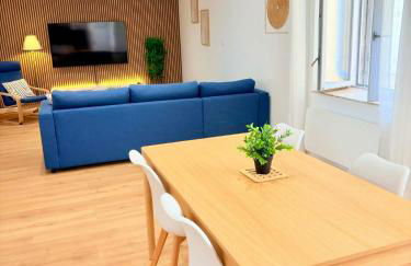 Le salon des voyageurs - Appartement au coeur du Centre Historique de Dole avec Terrasse - Foto 5