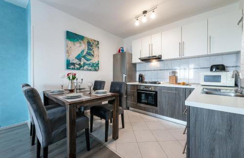 Charming Villa Svagusa with Sea View - Foto 24