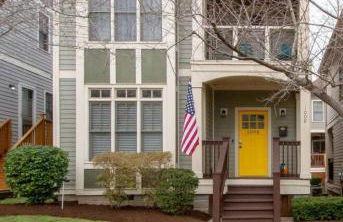 Vibrant Trendy Two Bedroom Home Near Marathon Village - Foto 46