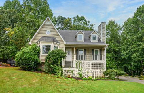 Relax In This 4BR Retreat With Screened Snug Porch - Foto 32