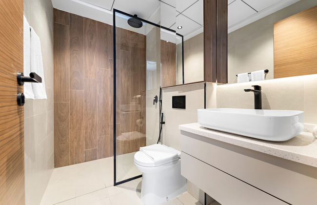 Luxurious 1 Bedroom Retreat With Pool gym and Game - Photo 6