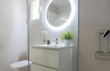 Seafront House,Sea Views,Pool and BBQ, Airport 10 mns - Photo 51