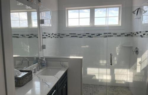 New Construction Bay Side 4 Bedroom - Foto 19