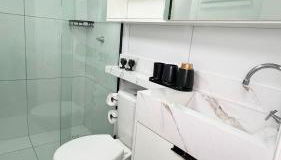 Apê Caju pertinho do aeroporto com ar 2/4 - Foto 3, towels, Shower