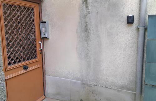 Studio 1er étage - Centre-ville - Local vélos disponible - Foto 15