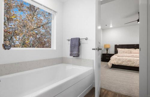 Creswell lane! Where luxury meets entertainment! - Foto 65