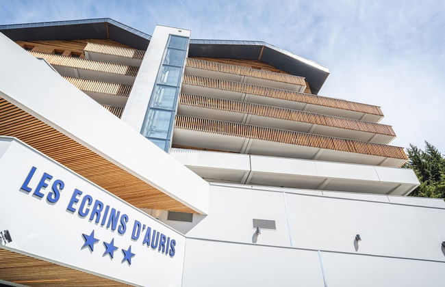 Chalet in Auris-en-oisans With Balcony Views - Photo 28