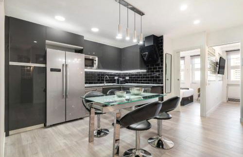 Plaza España Apartment - Photo 3