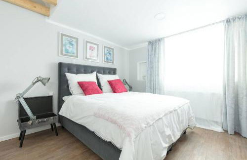 PARIS · CHILLINGHOUSE # 5, 3 Min. vom ICE, NETFLIX, Garten - Foto 1