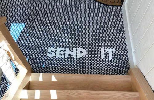 New Modern Waterfront Home w Saltwater Pool - Foto 56