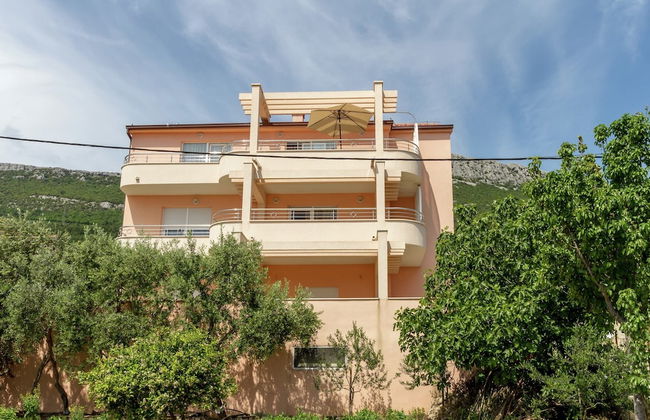 Beautiful Apartment in Between Split and Trogir - Foto 29