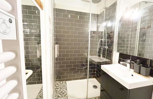 Studio lumineux, calme, RER à 5 min, bien placé - Foto 6