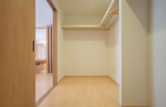 Osaka Maple Court - Photo 19