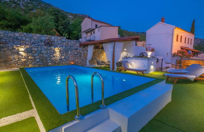 Exquisite Holiday Home With Private Pool and Sauna - Foto 12