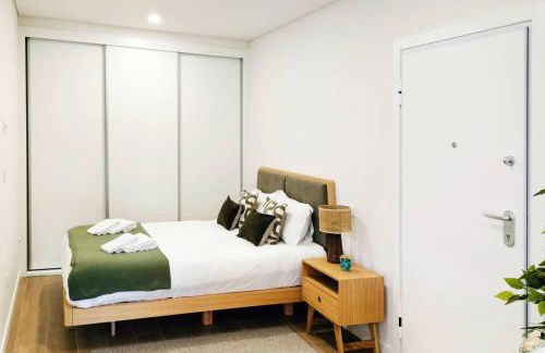 By the Sea - Foto 32