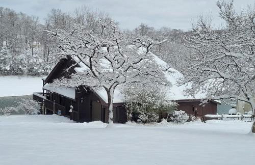 Lakefront Home Dock Covered Deck Fire Pit Dogs OK - Foto 39