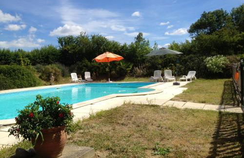 Manoir enchanteur à Cailhau avec piscine privée sécurisée - Foto 1