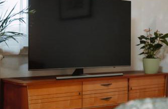 Große Wohnung mit 2 Schlafzimmer - Foto 4