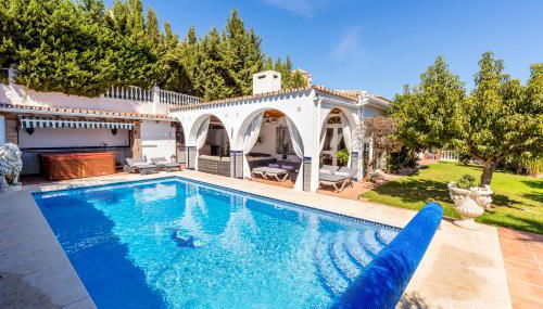 Villa El Coto - Photo 1