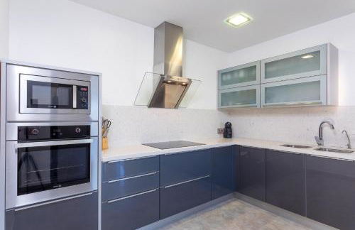 Villa near ibiza Town Sleeps 14 - Foto 15