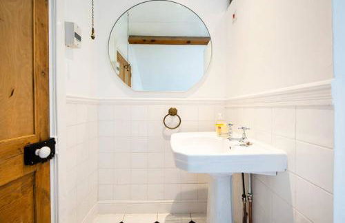 Clifton Spacious 3 Bed Apt & Parking - Simplycheckin - Foto 16