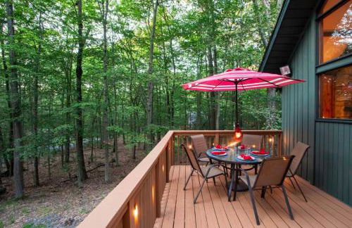 Gorgeous Chalet in the Poconos w/ Hot Tub! - Foto 22