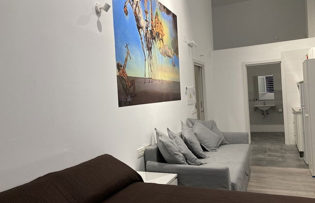 Golondrinas de Malaga - Photo 10