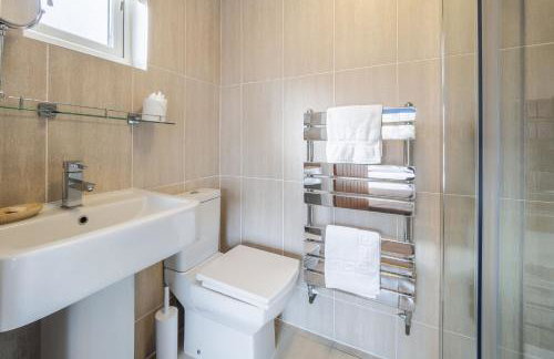 Little Adanac - Photo 21