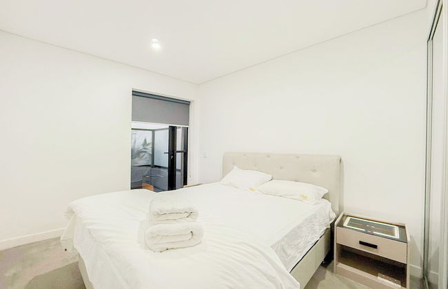 Burwood Apartment - Photo 4