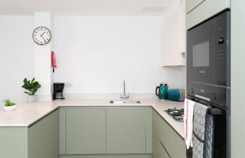 Watford Cassio Supreme - Modernview Serviced Accommodation - Foto 18