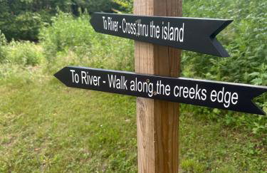 The A-mazing Creekside Escape - Foto 55