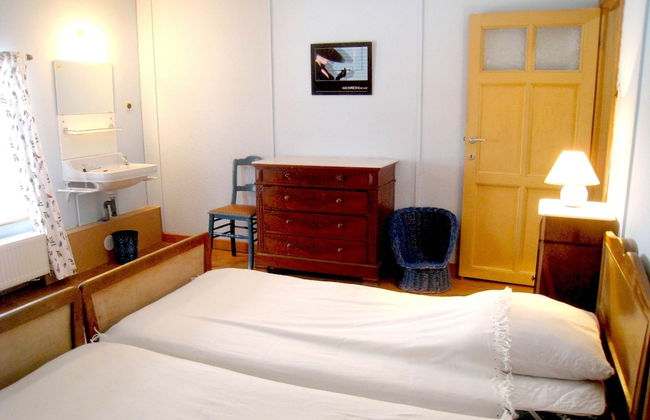 Castle in Roumont With Garden - Photo 16