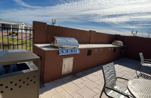 Monte Vista Village Resort Mesa 3 Bed 2 Bath Age Restricted Must be 55 or more - Photo 40