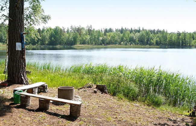 4 Person Holiday Home in Sturefors - Foto 5