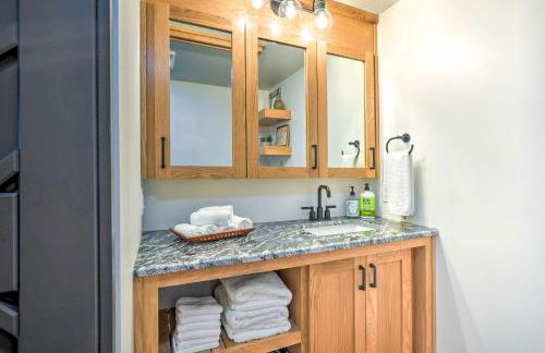 Colorful Golden Getaway with Panoramic Views! - Foto 27