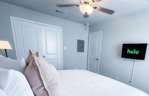 Family Cottage Cozy Family Gem near SeaWorld Lackland - Foto 18