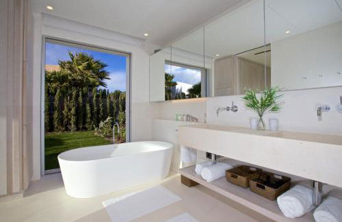 Contemporary Ibizan Villa Cala Conta Dream Short Walk To Beach San Jose - Foto 15