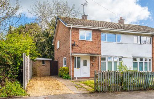 Spacious, Comfy, 3 Bed House - Free Parking - Quiet Area - In Shirley, Solihull - Near JLR, NEC, Airport, M42 - Foto 52