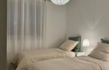 2P calme - climatisation - 70m du métro M4 Barbara - 4 pers maximum - Foto 7