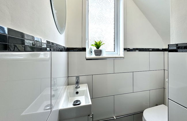 Lenhurst House - Photo 31